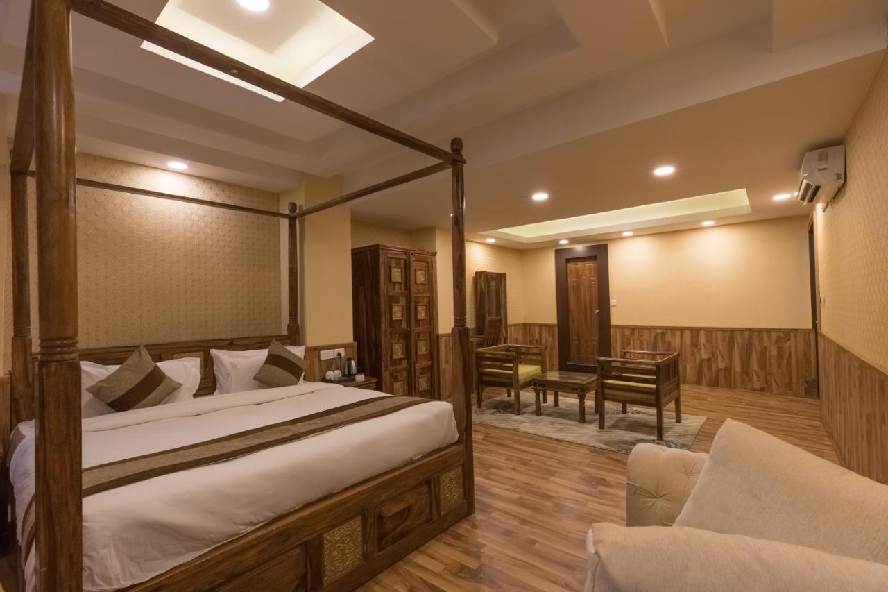 Capital O 624 Hotel Rudra View Pvt. Ltd. Pashupatinath Luaran gambar